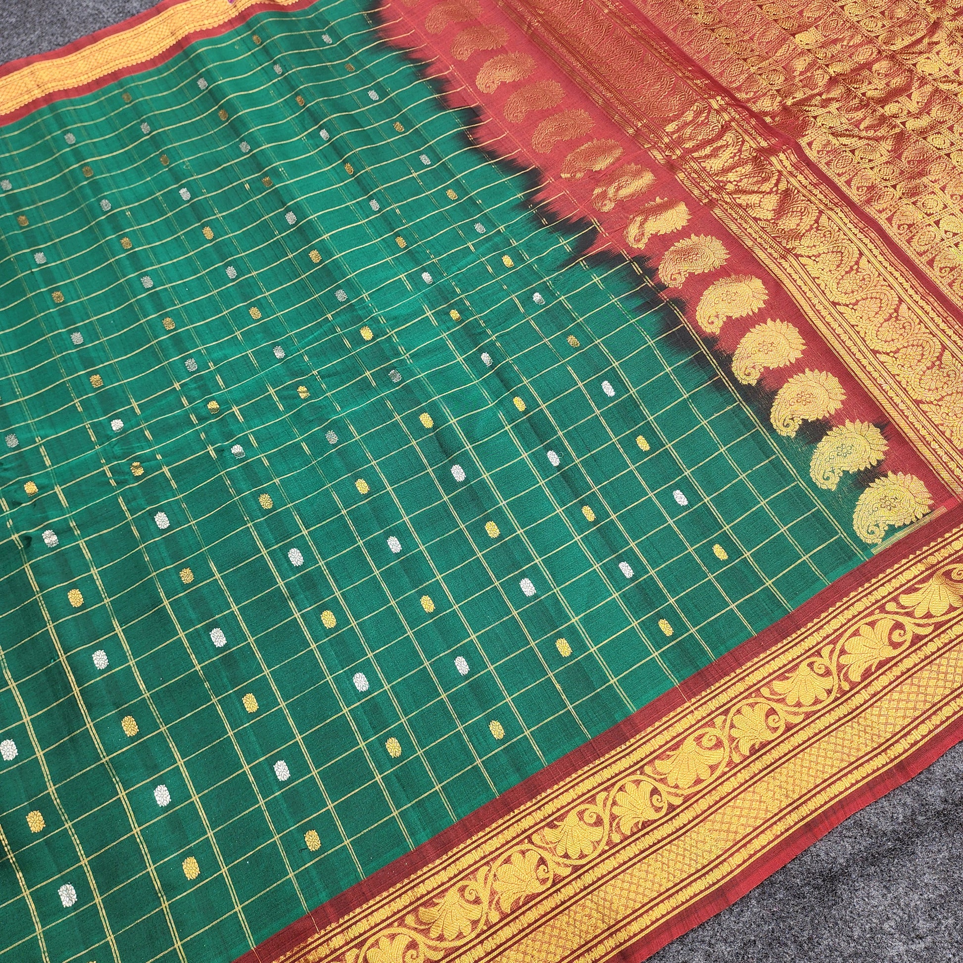 Gadwal Sico Pattu Handloom Sarees - Ambica Wedding Mall