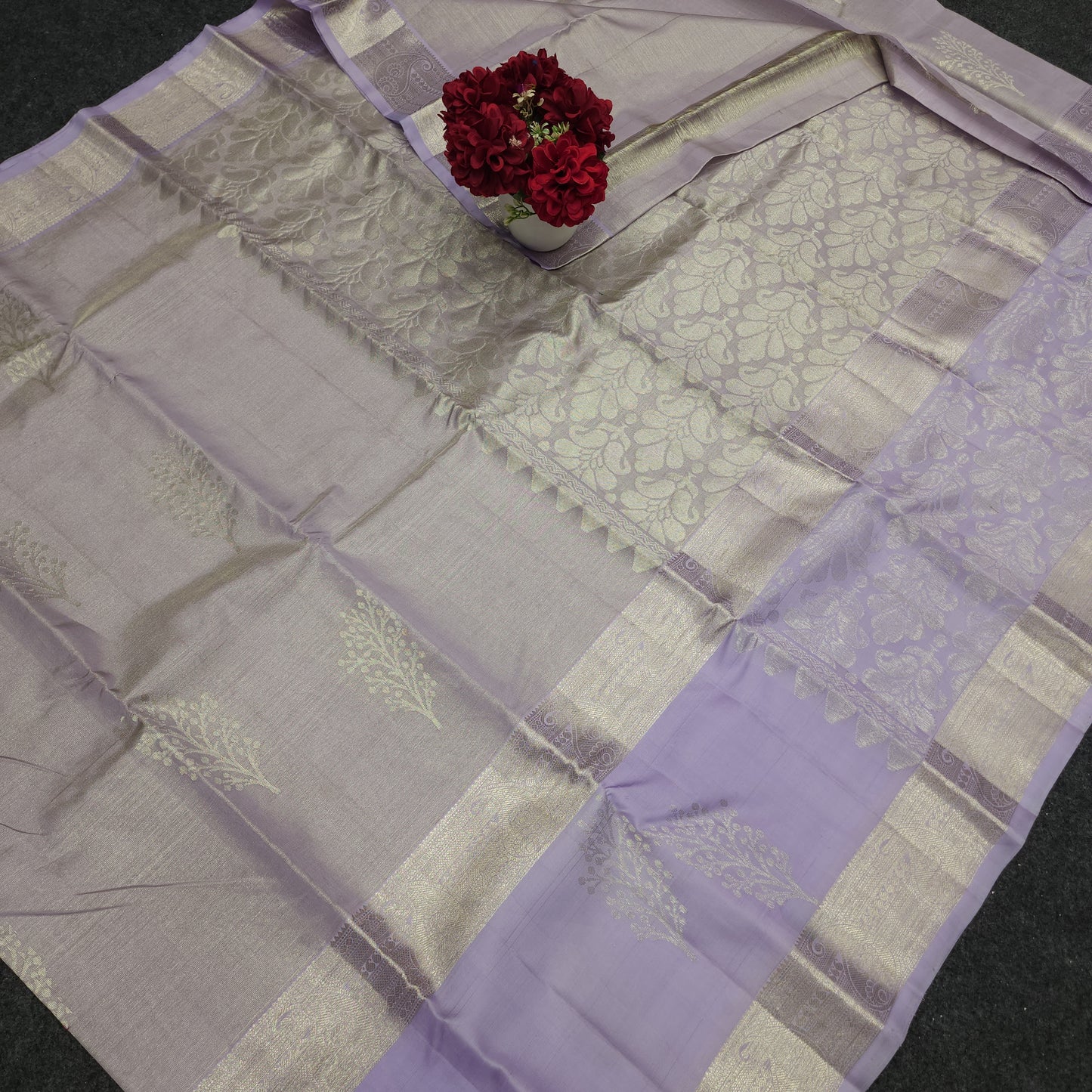 Pure Zari Handloom Kanchi Buta Saree - Ambica Wedding Mall