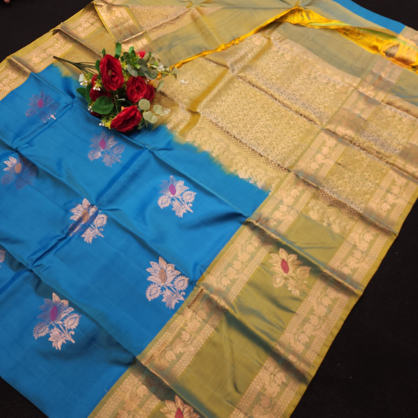 Kanchi pattu Handloom butta light weight sarees
