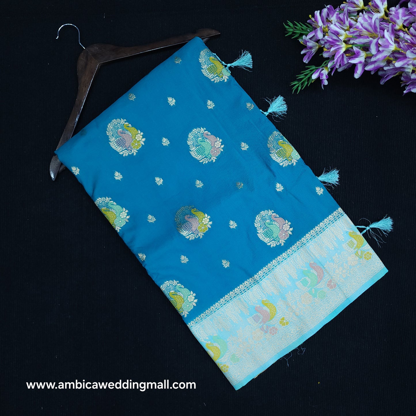 Banaras Meenakari Butta Saree - B1850