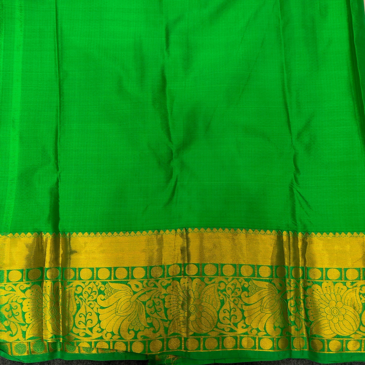 Kanchi Pattu Brocade Halfmix Saree - Ambica Wedding Mall