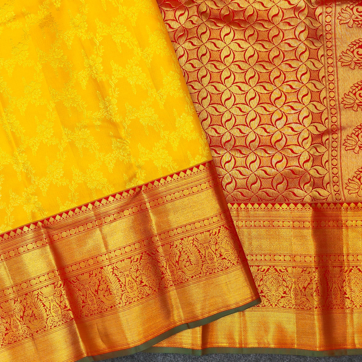 ✨Pure Resham Bridal Kanchi Pattu Handloom Saree - Ambica Wedding Mall