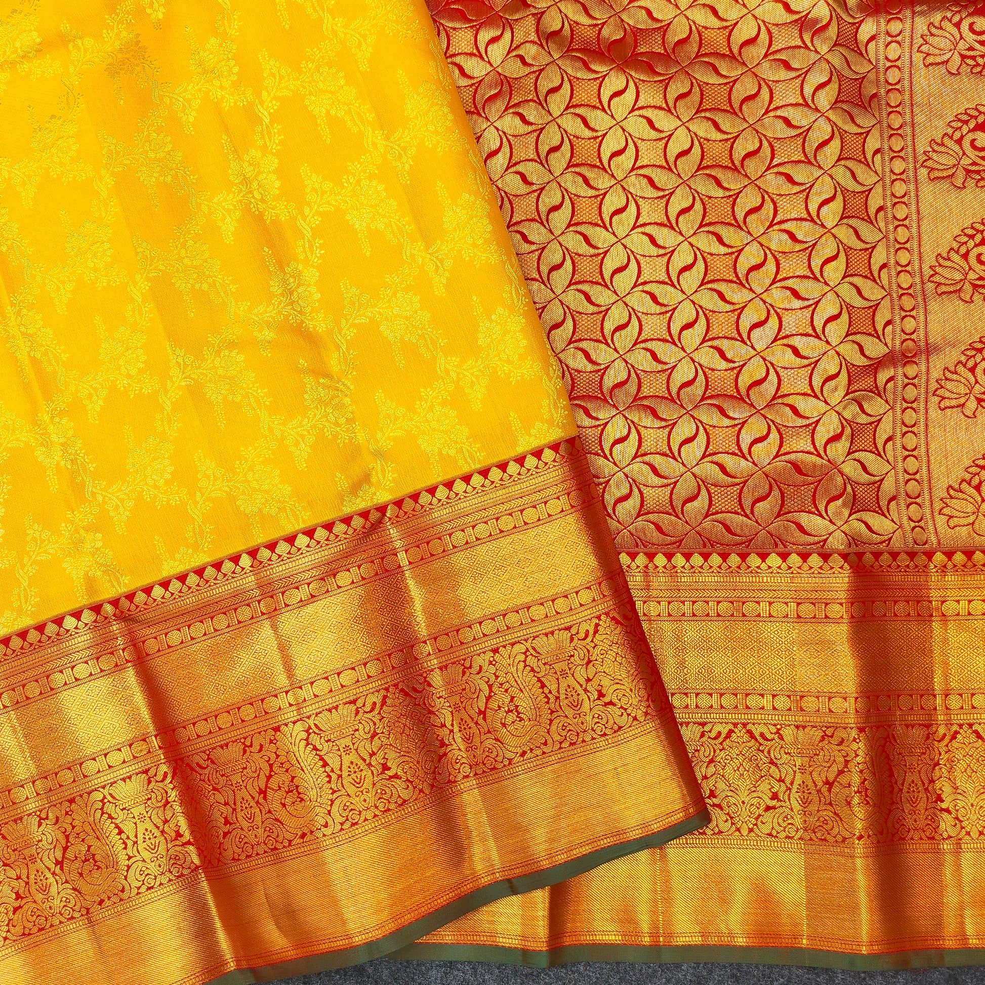 ✨Pure Resham Bridal Kanchi Pattu Handloom Saree - Ambica Wedding Mall