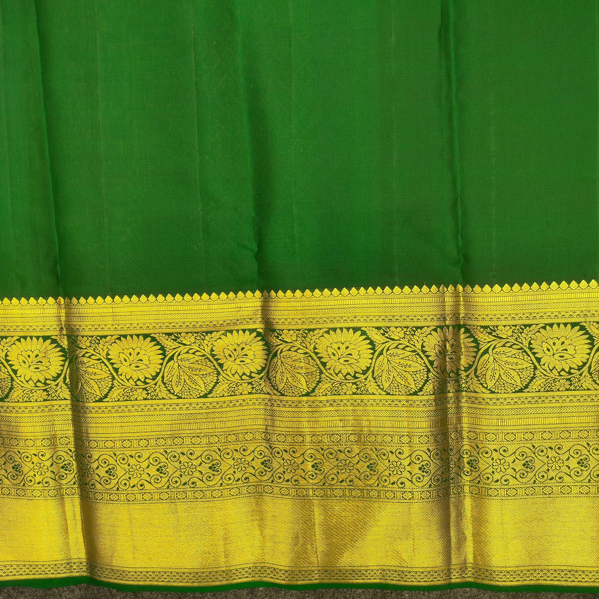 Pure Resham Bridal Kanchi Pattu Handloom Saree - Ambica Wedding Mall