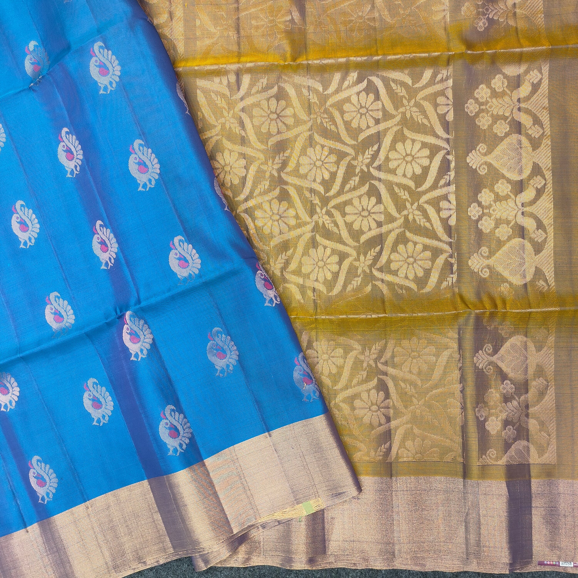 ✨Kanchi Pattu Bentex Border Saree - Ambica Wedding Mall