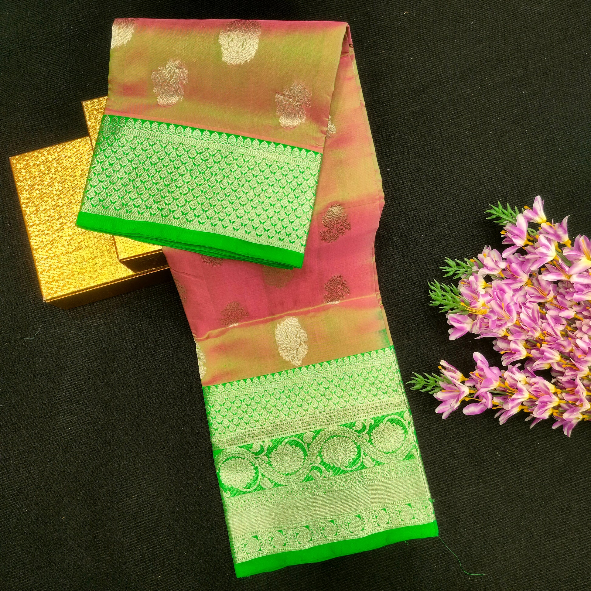 Pure Venkatagiri Handloom Buta saree - Ambica Wedding Mall