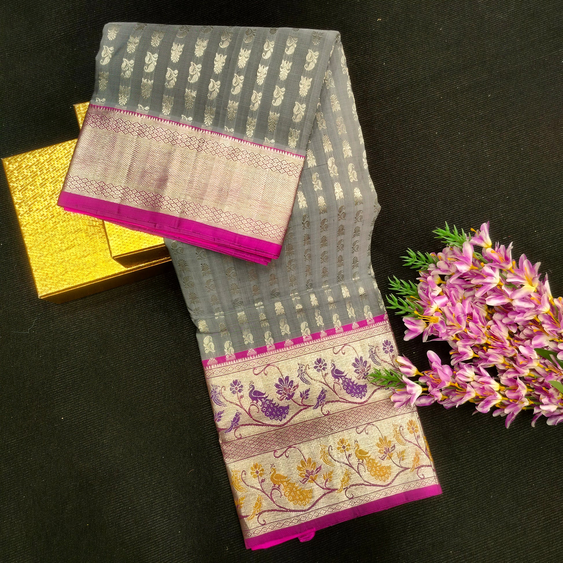 Pure Venkatagiri Handloom Buta saree - Ambica Wedding Mall