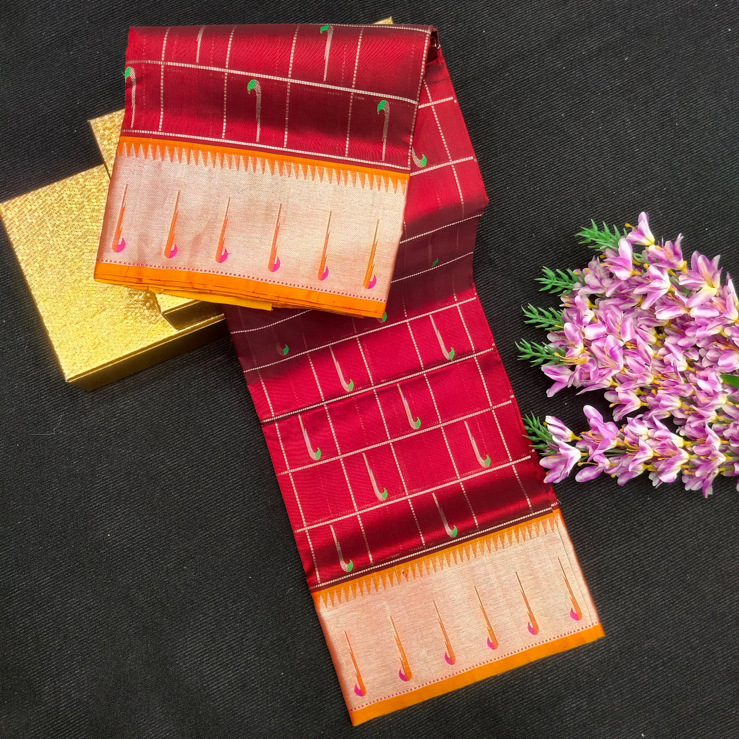 Pure Venkatagiri Handloom Buta saree - Ambica Wedding Mall