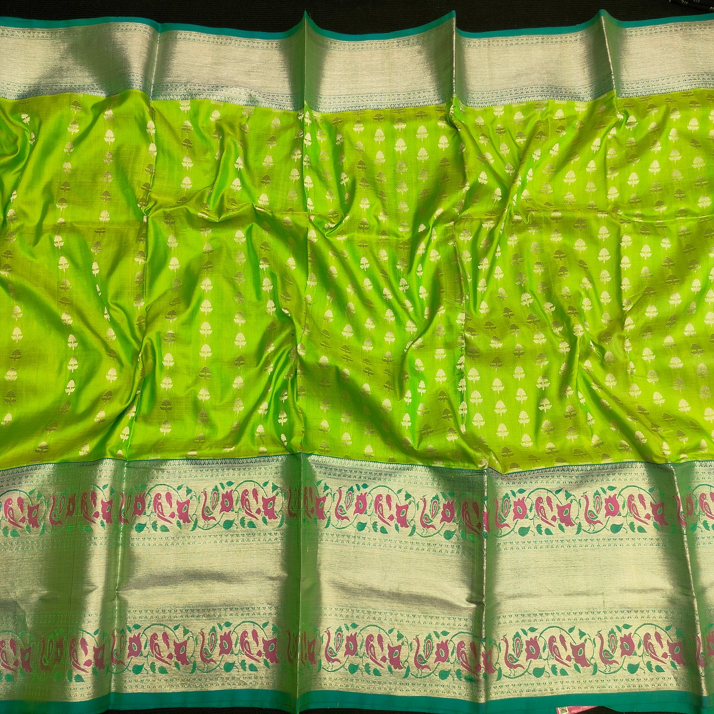 Pure Venkatagiri Handloom Buta saree - Ambica Wedding Mall