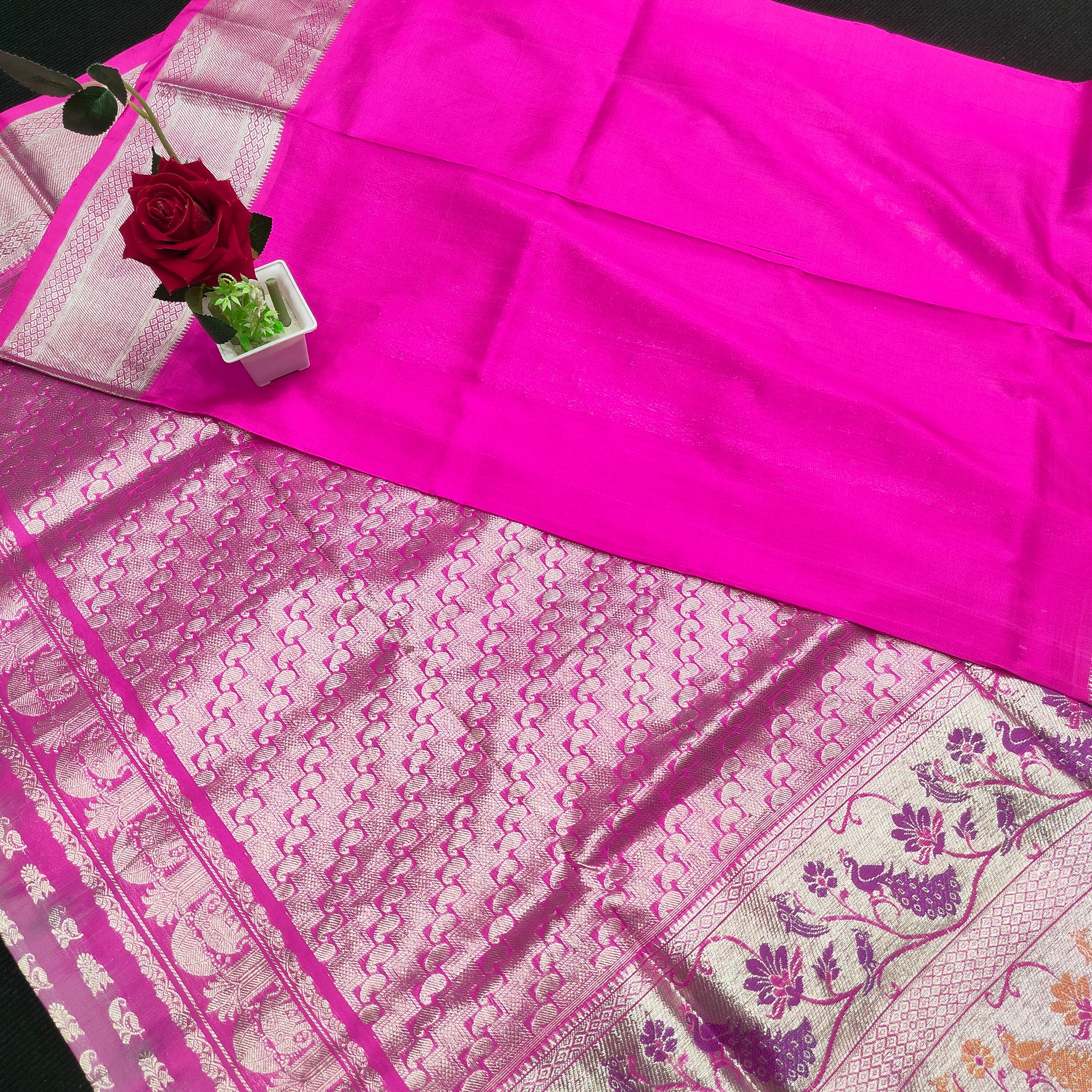 Pure Venkatagiri Handloom Buta saree - Ambica Wedding Mall