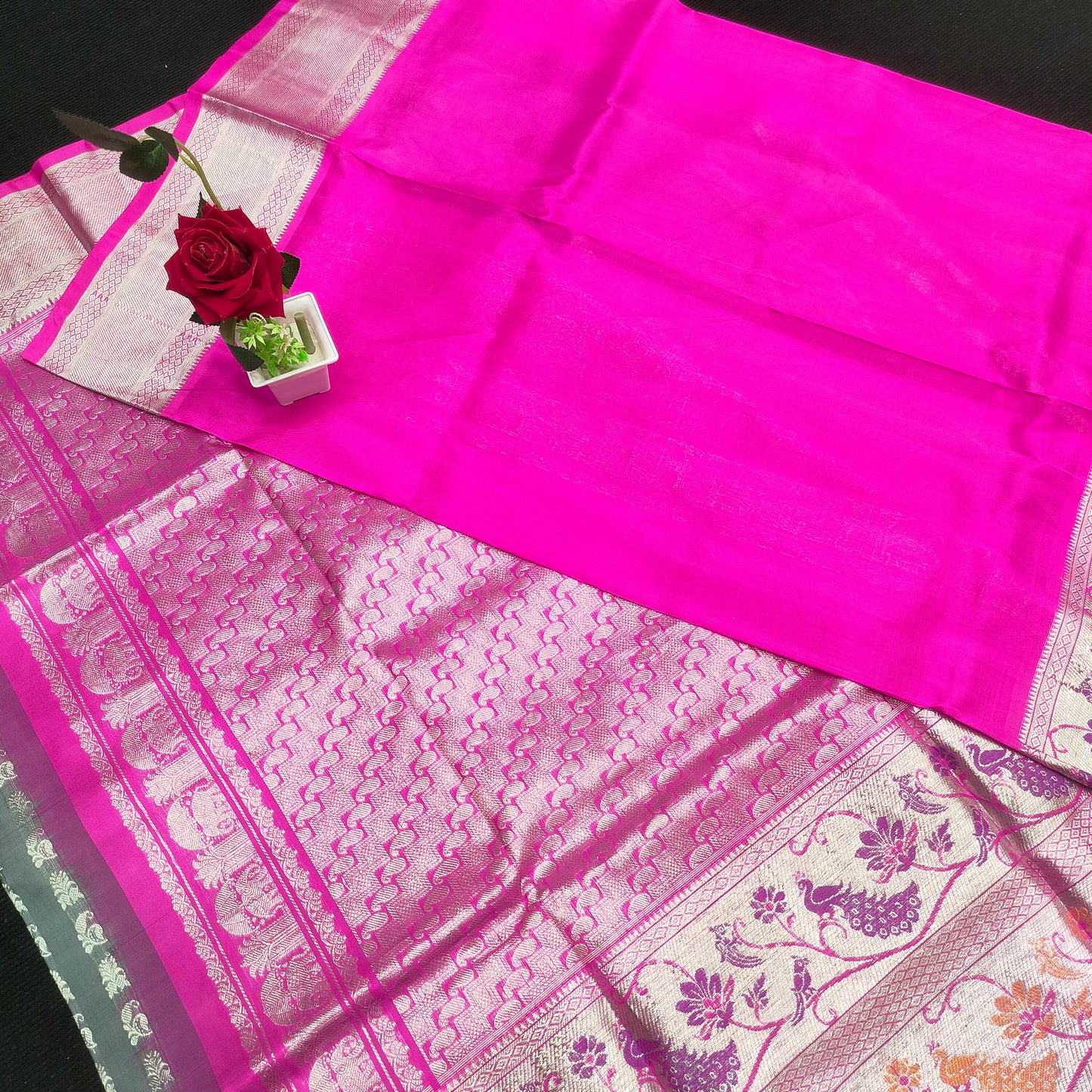 Pure Venkatagiri Handloom Buta saree - Ambica Wedding Mall