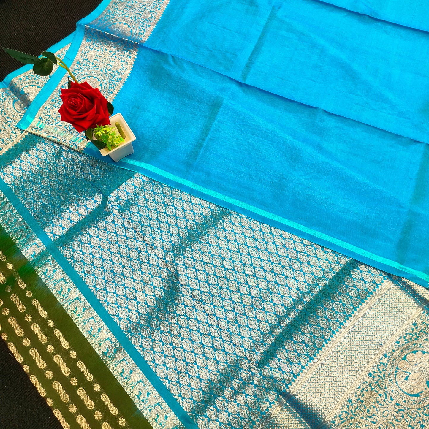 Pure Venkatagiri Handloom Buta saree - Ambica Wedding Mall