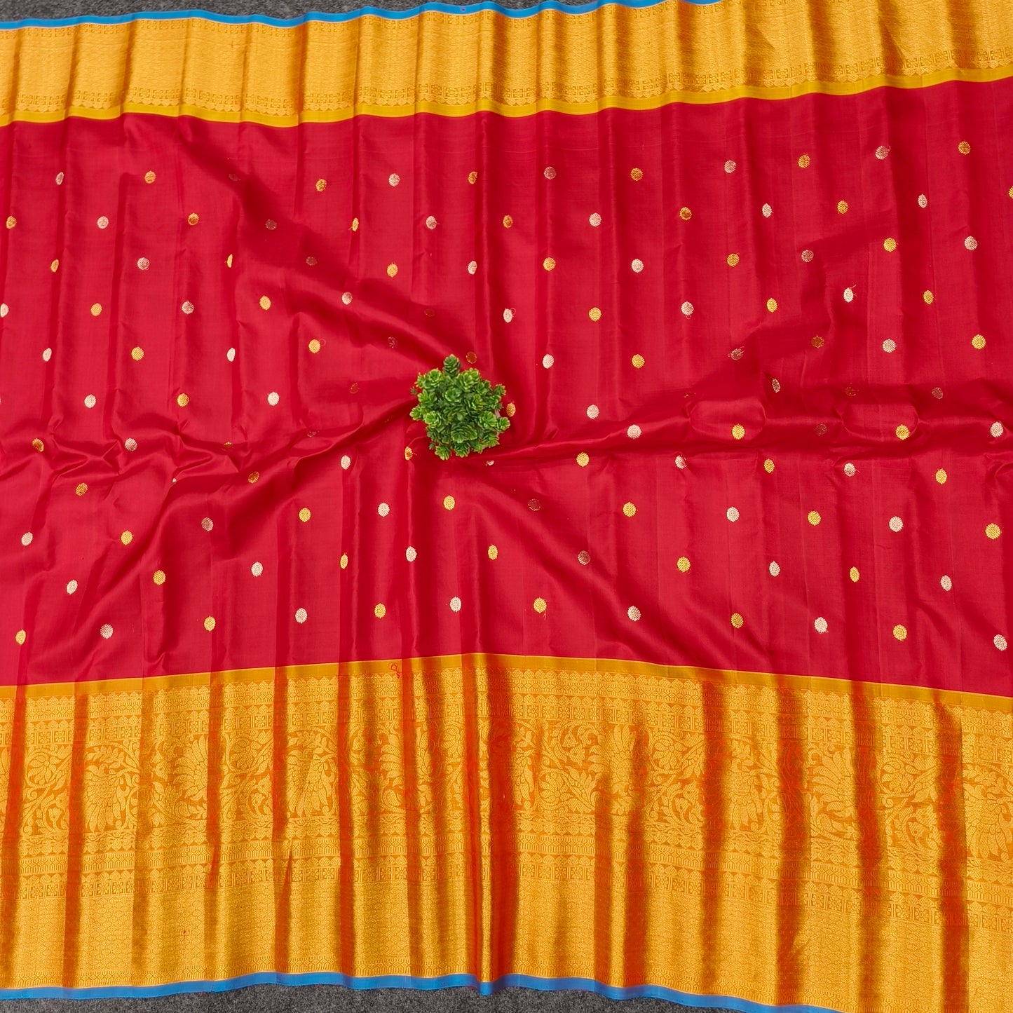 Gadwal Pattu Pure Resham Handloom Saree - Ambica Wedding Mall