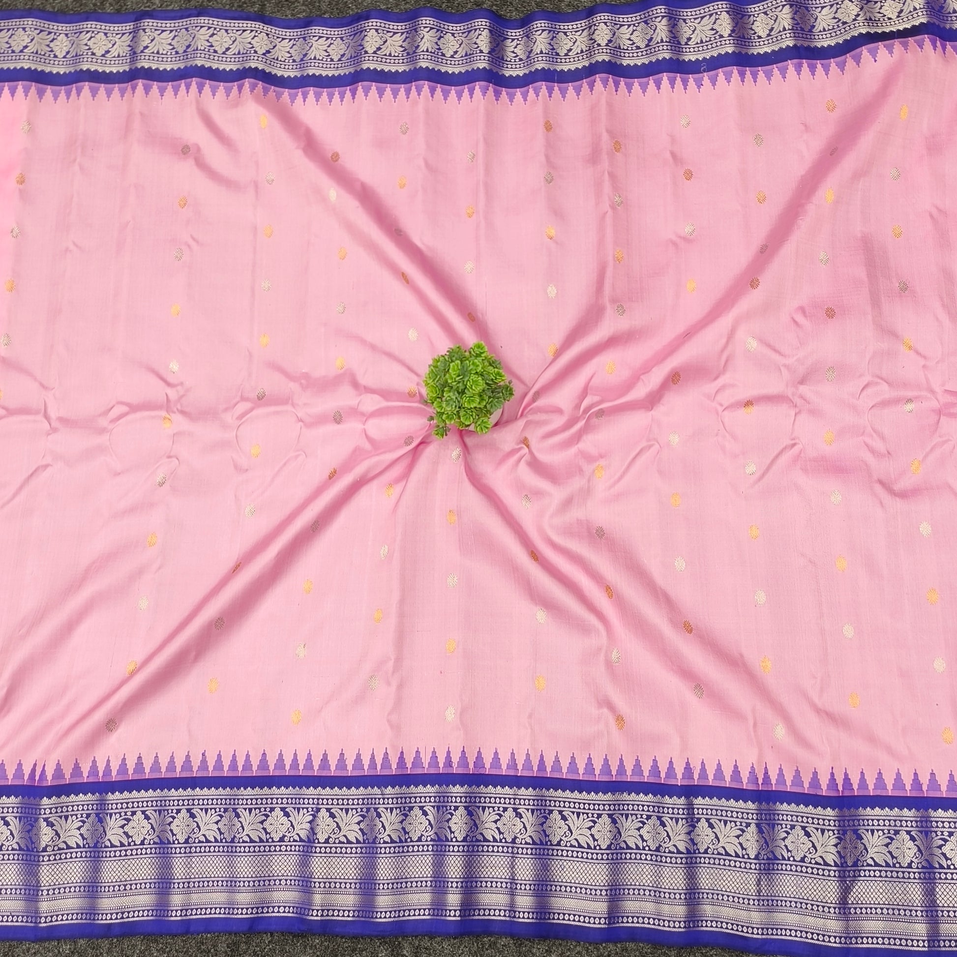 Gadwal Pattu Pure Resham Handloom Saree - Ambica Wedding Mall