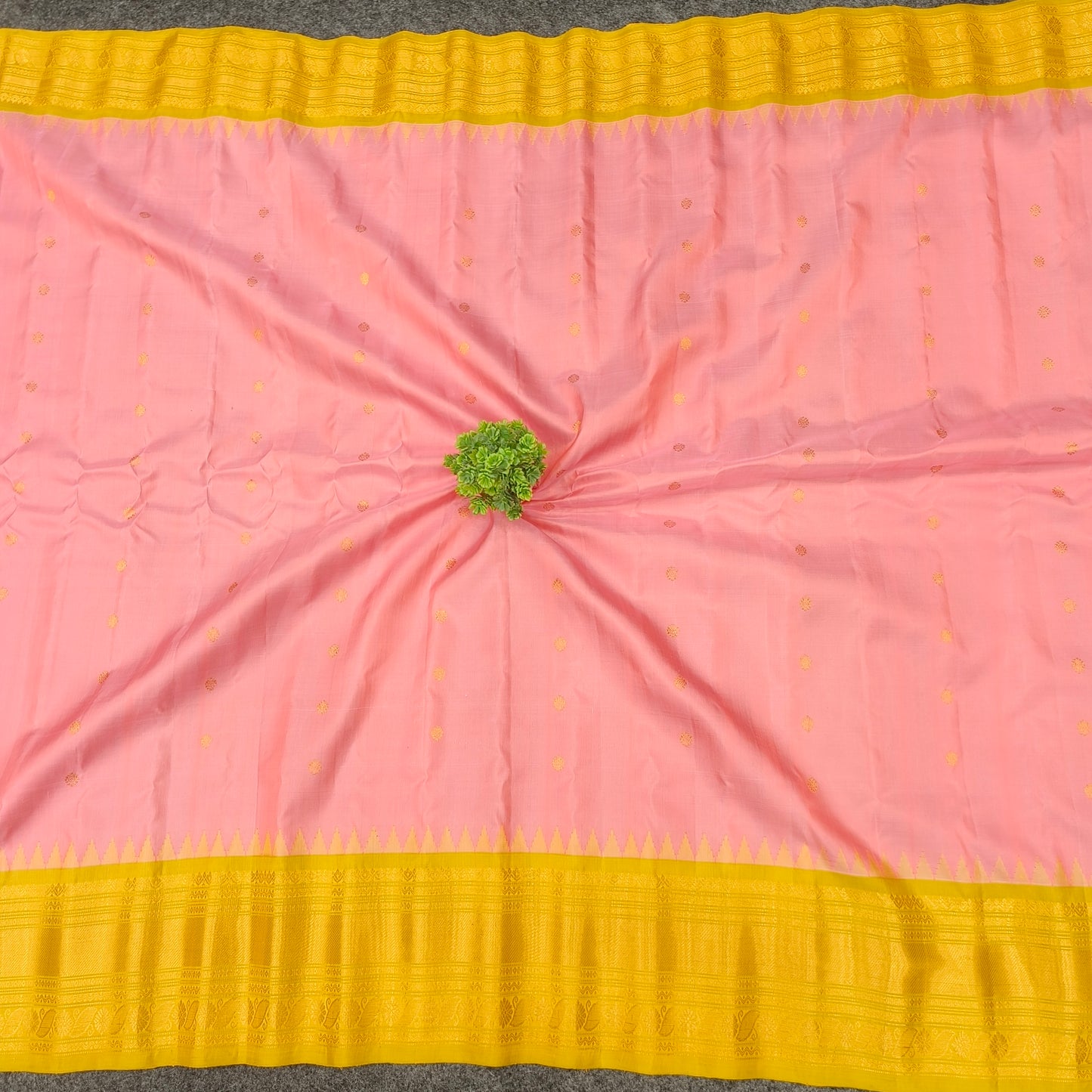 Gadwal Pattu Pure Resham Handloom Saree - Ambica Wedding Mall