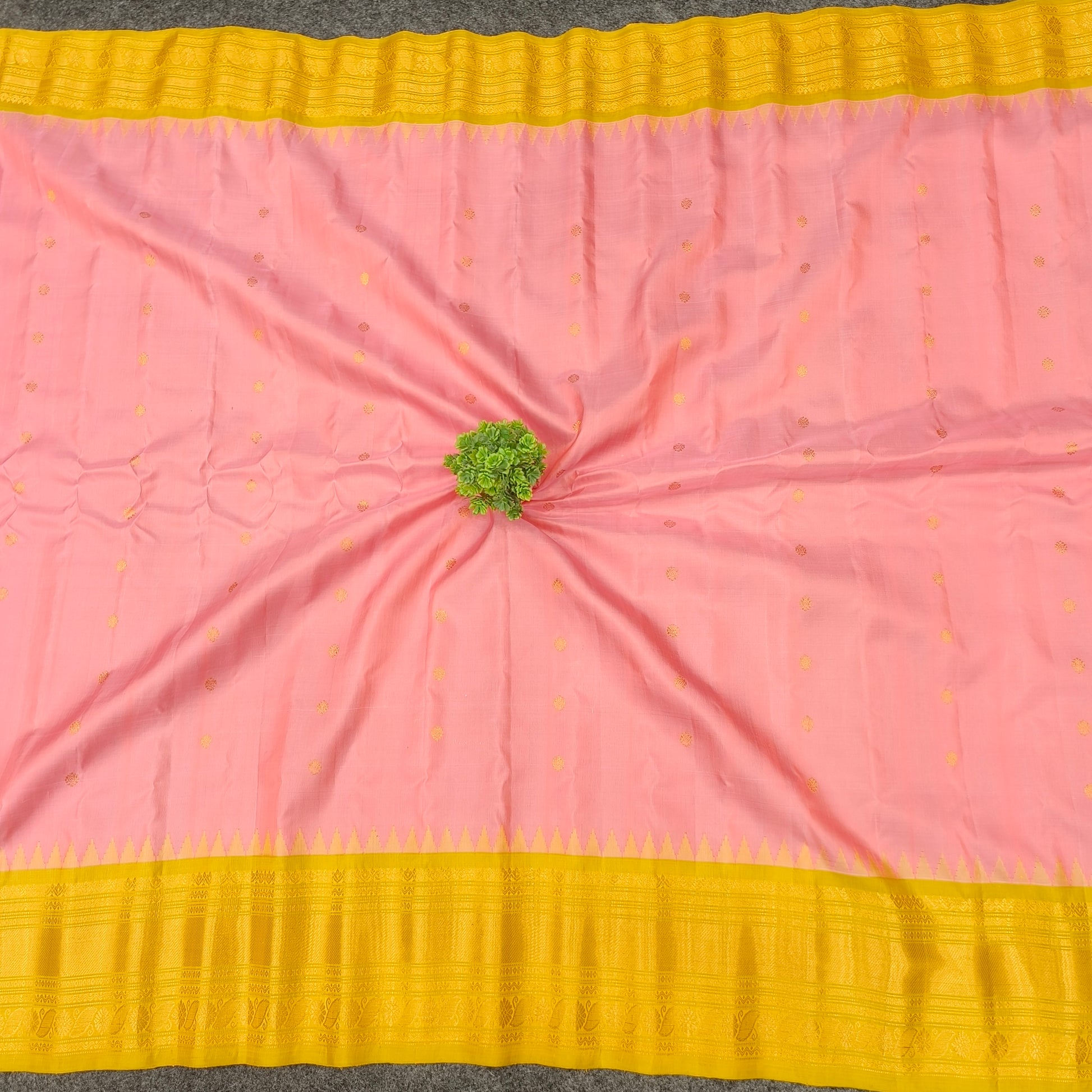 Gadwal Pattu Pure Resham Handloom Saree - Ambica Wedding Mall