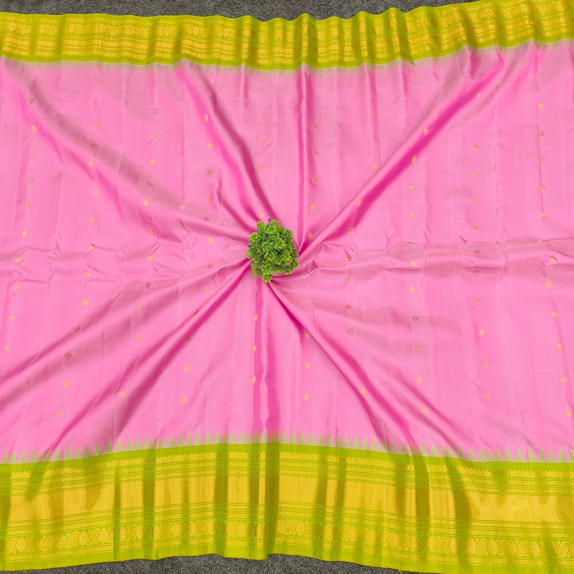 Gadwal Pattu Pure Resham Handloom Saree - Ambica Wedding Mall