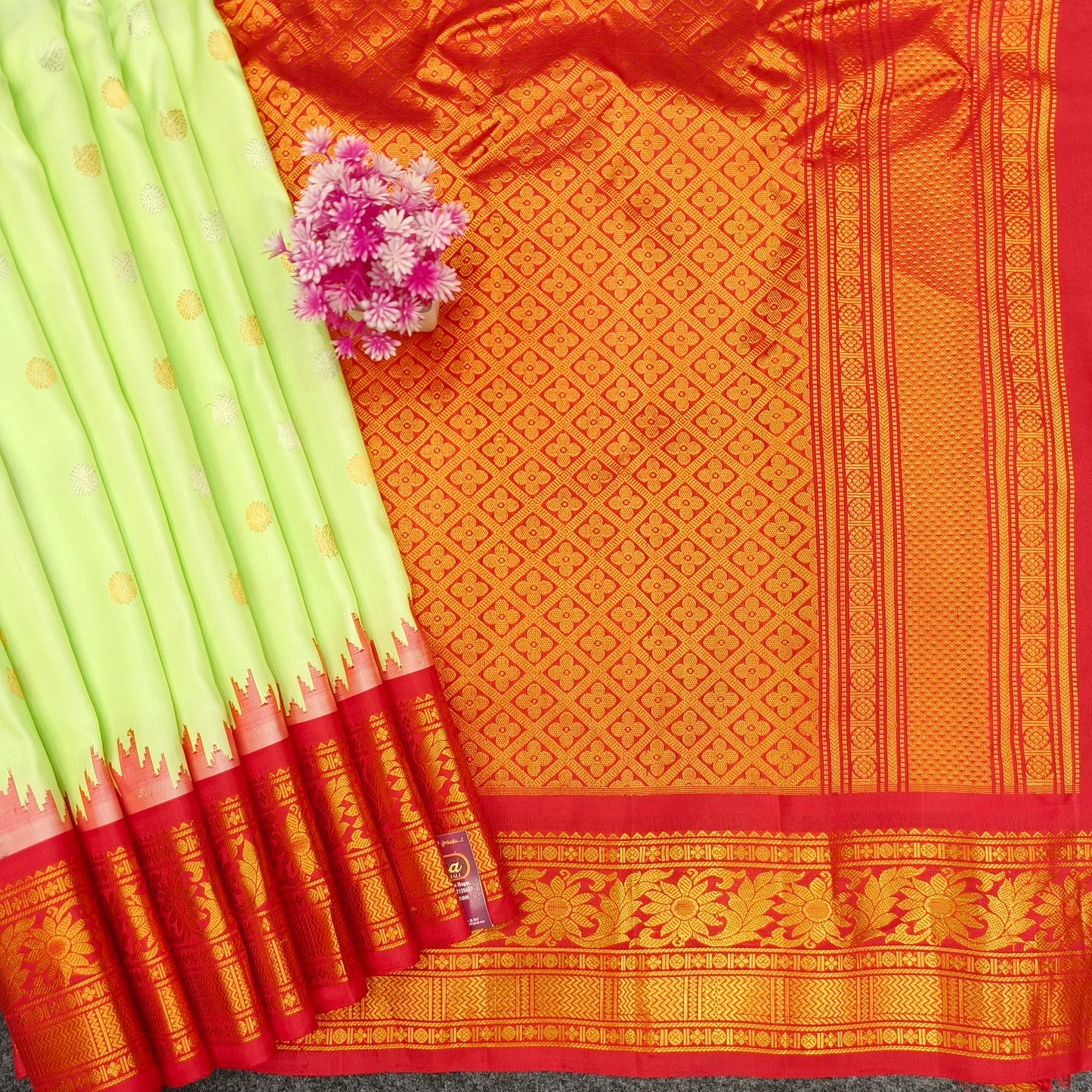 Gadwal Pattu Pure Resham Handloom Saree - Ambica Wedding Mall