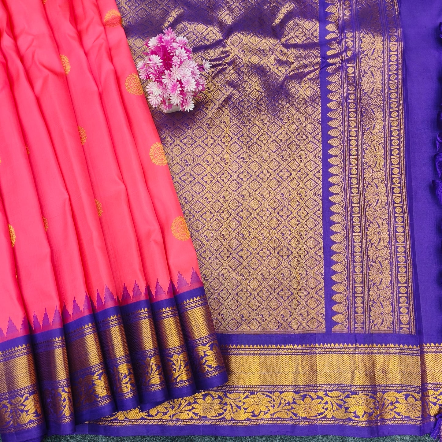 Gadwal Pattu Pure Resham Handloom Saree - Ambica Wedding Mall