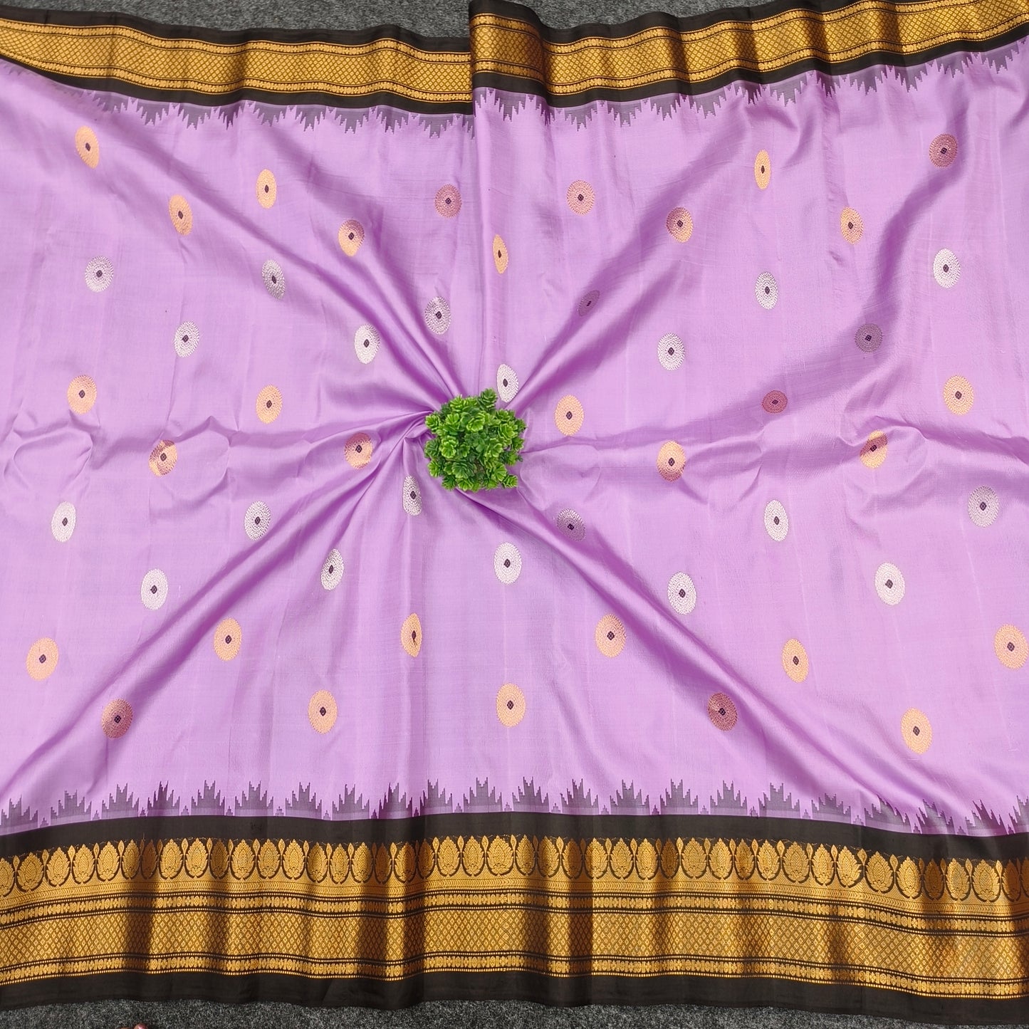 Gadwal Pattu Pure Resham Handloom Saree - Ambica Wedding Mall