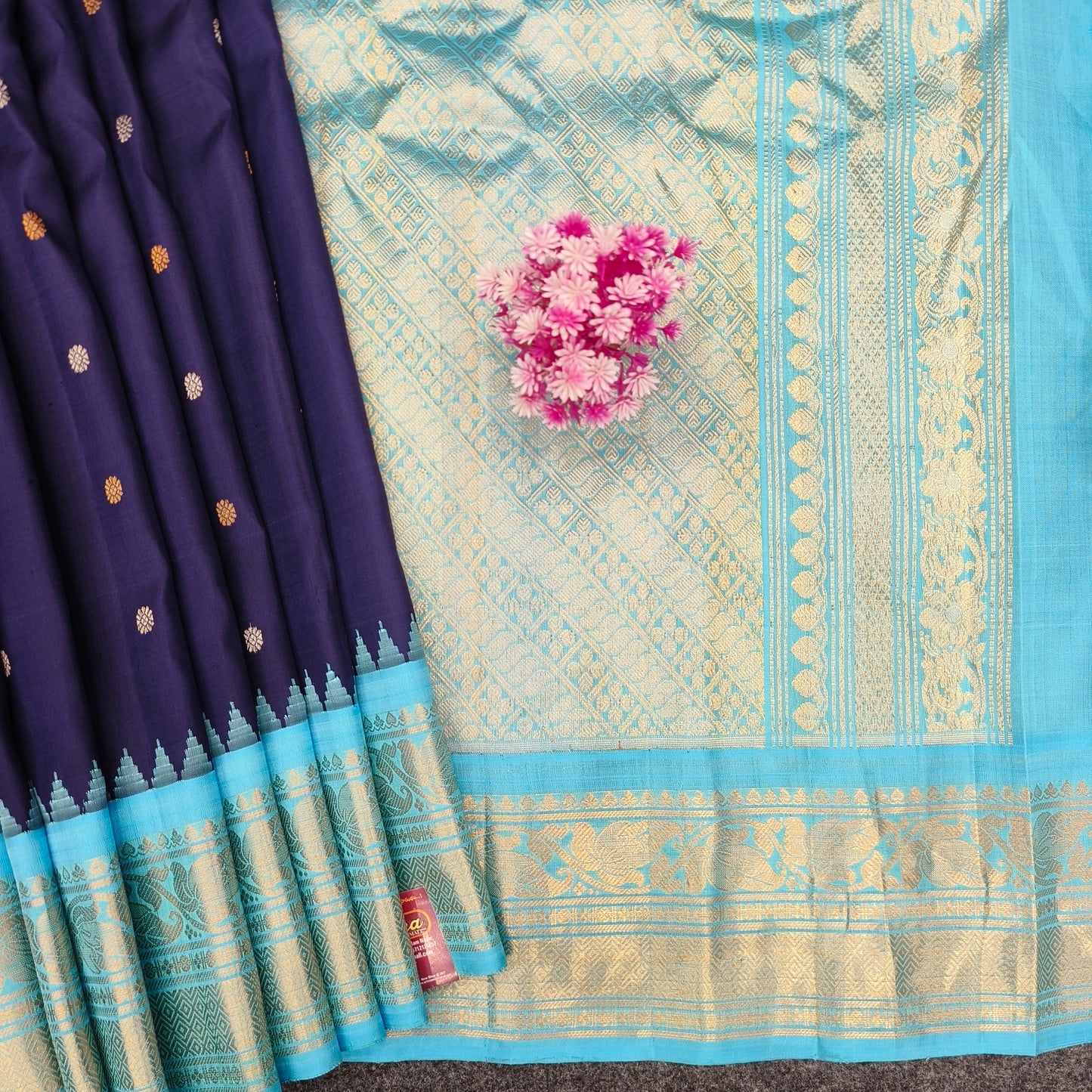 Gadwal Pattu Pure Resham Handloom Saree - Ambica Wedding Mall