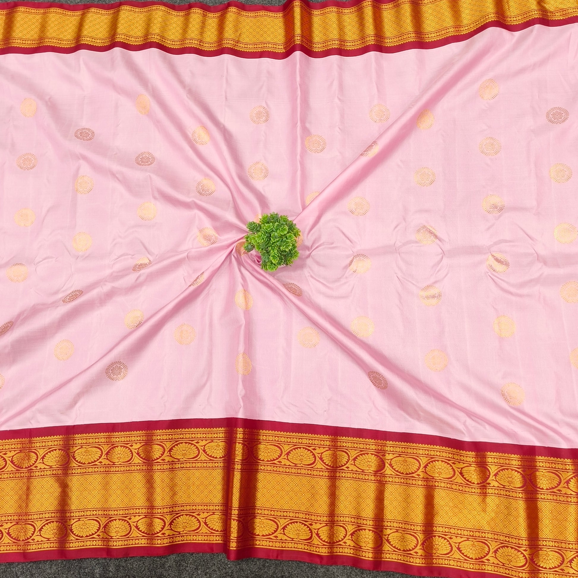 Gadwal Pattu Pure Resham Handloom Saree - Ambica Wedding Mall