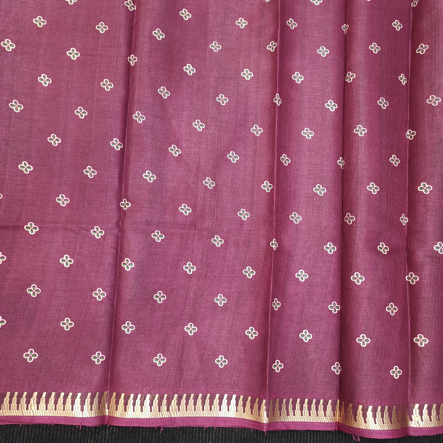 New Dola Silk Banaras Saree
