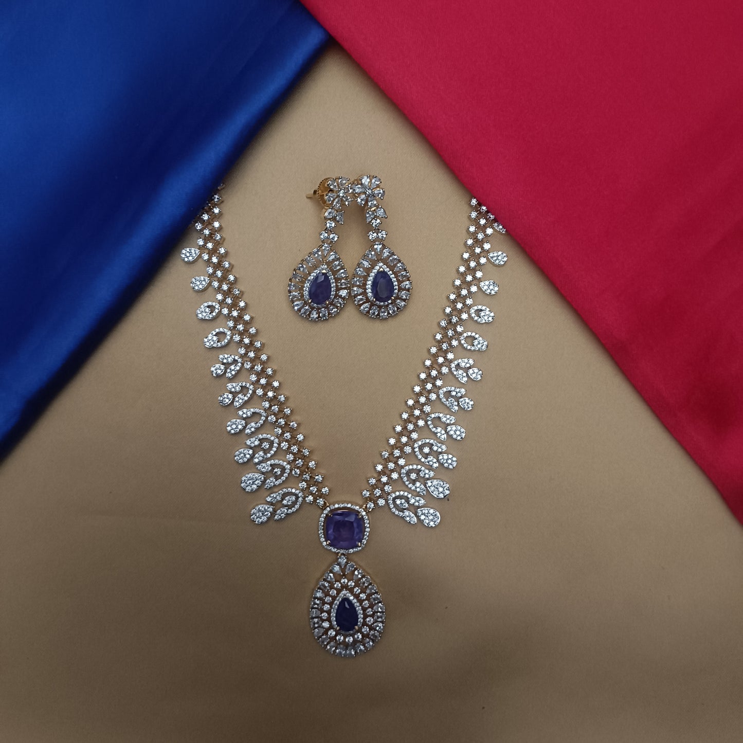 Elegant GJ Short Necklace In Lavender Stone