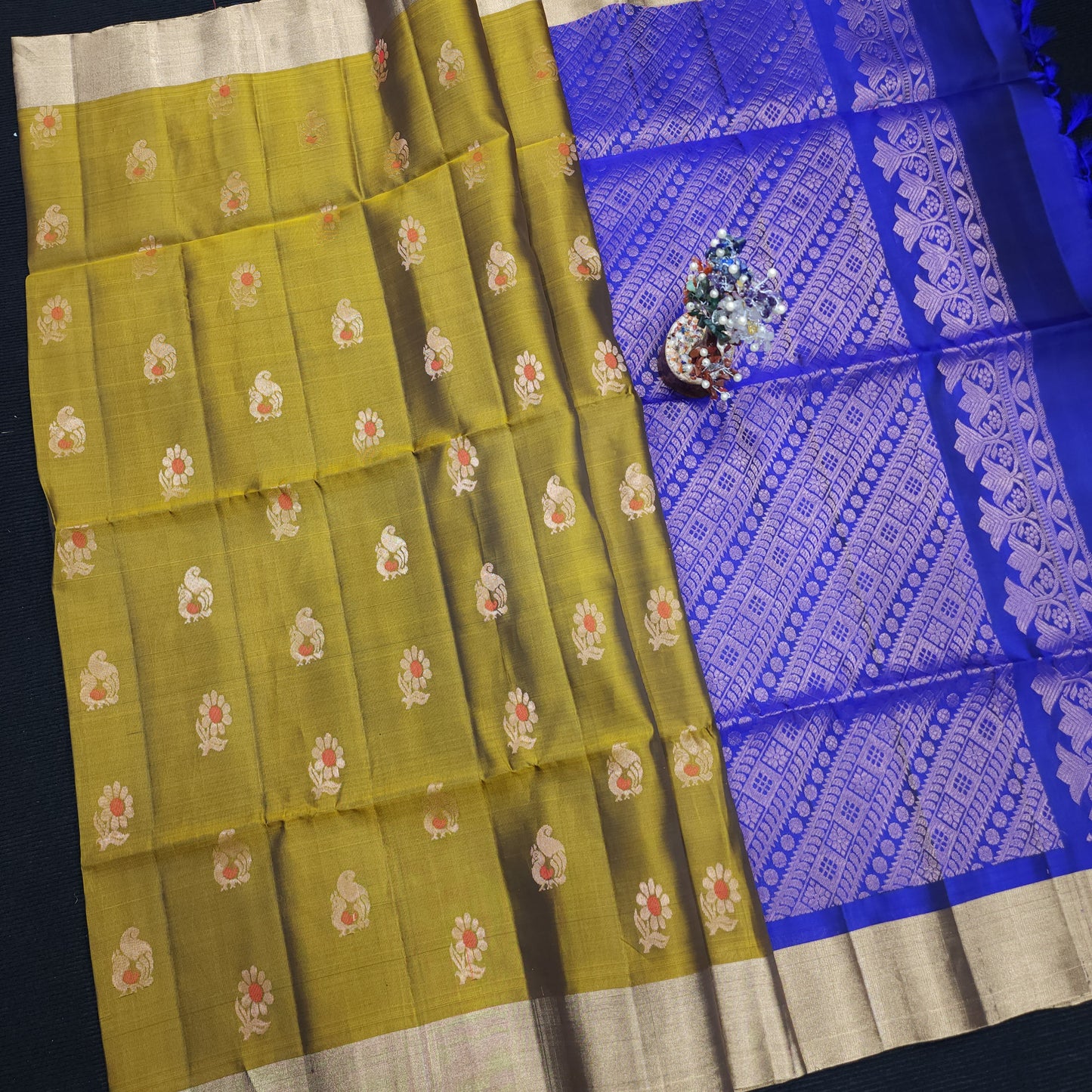 Kanchi Pattu Handloom Butta Saree