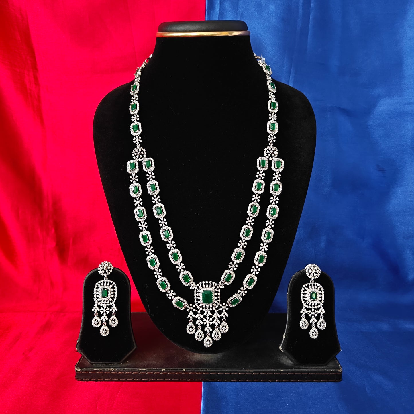 Beautiful Silver Layered Long Necklace In Green Stone
