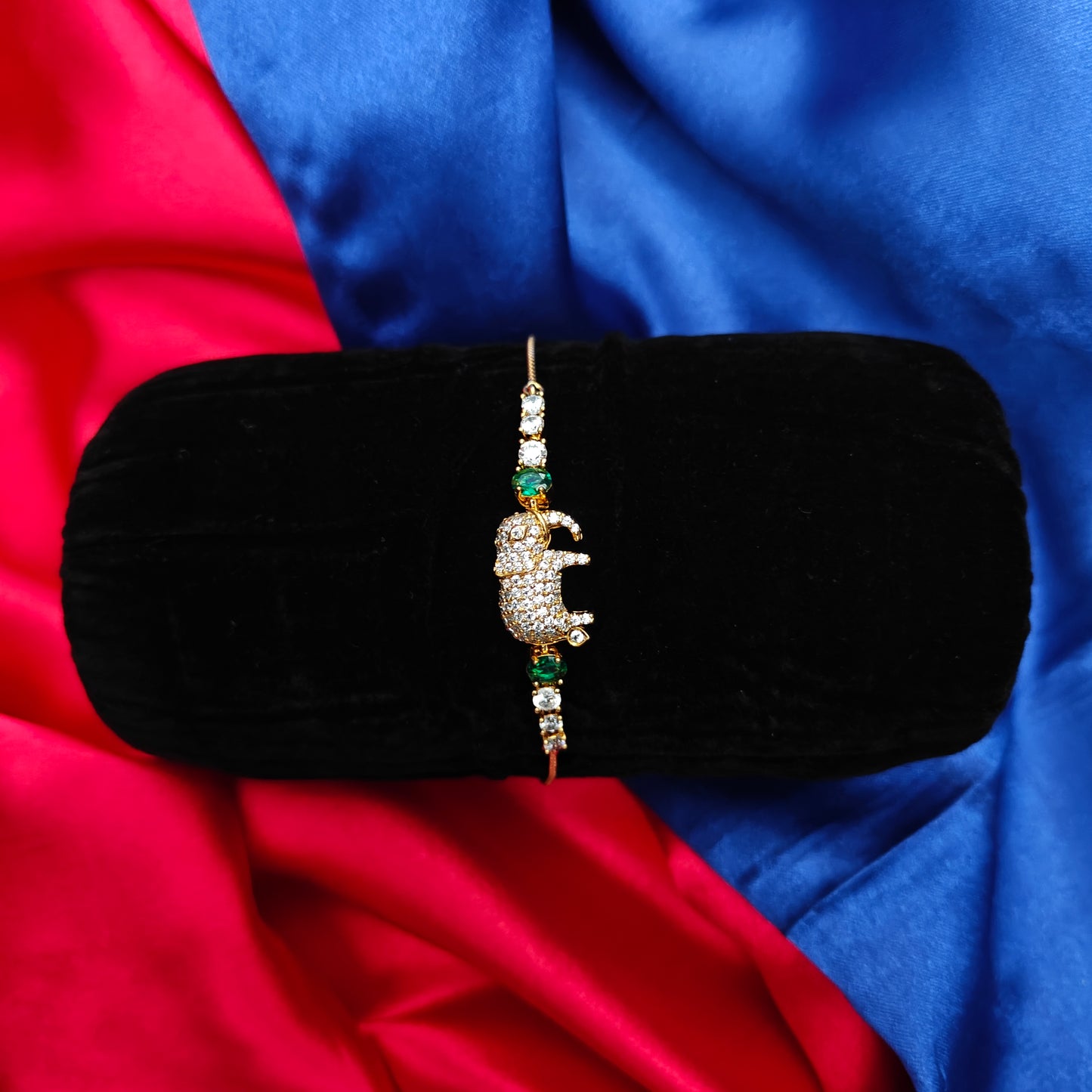 Beautiful Chain Type Gold Bracelet With Elephant Design In Green Stone