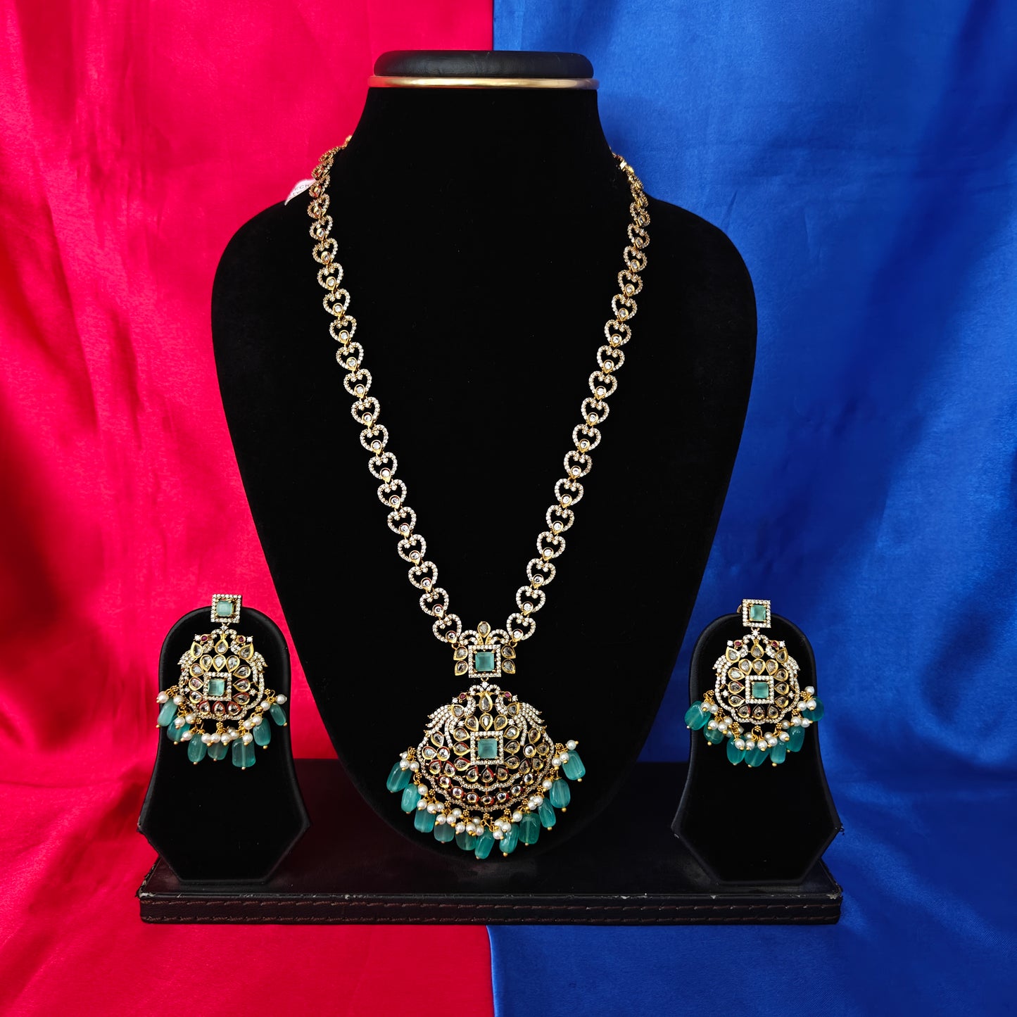 Elegant Victorian Long Necklace In Pista Green Beads