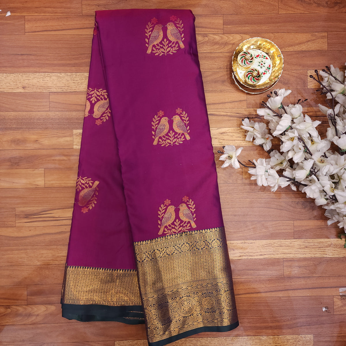 Resham Kanchi Butta Saree