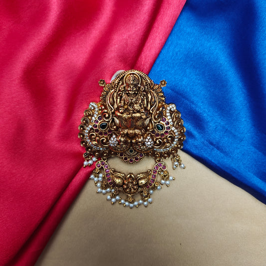 Beautiful Nakshi Pendant With Laxmi Idol