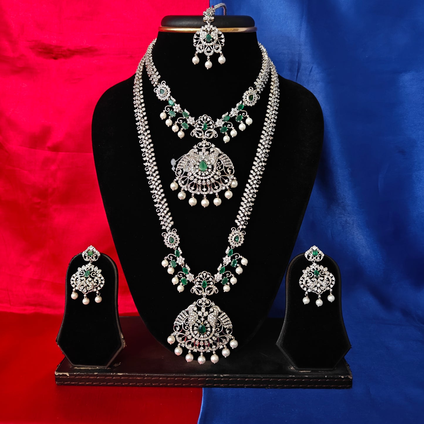 Beautiful Silver Combo Set In Green Stone