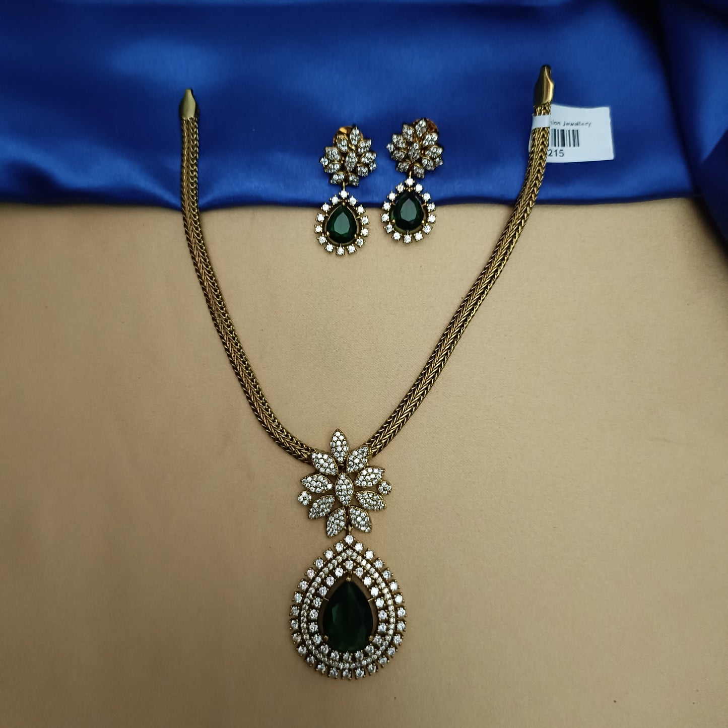 Beautiful Non third Necklace - Ambica Wedding Mall