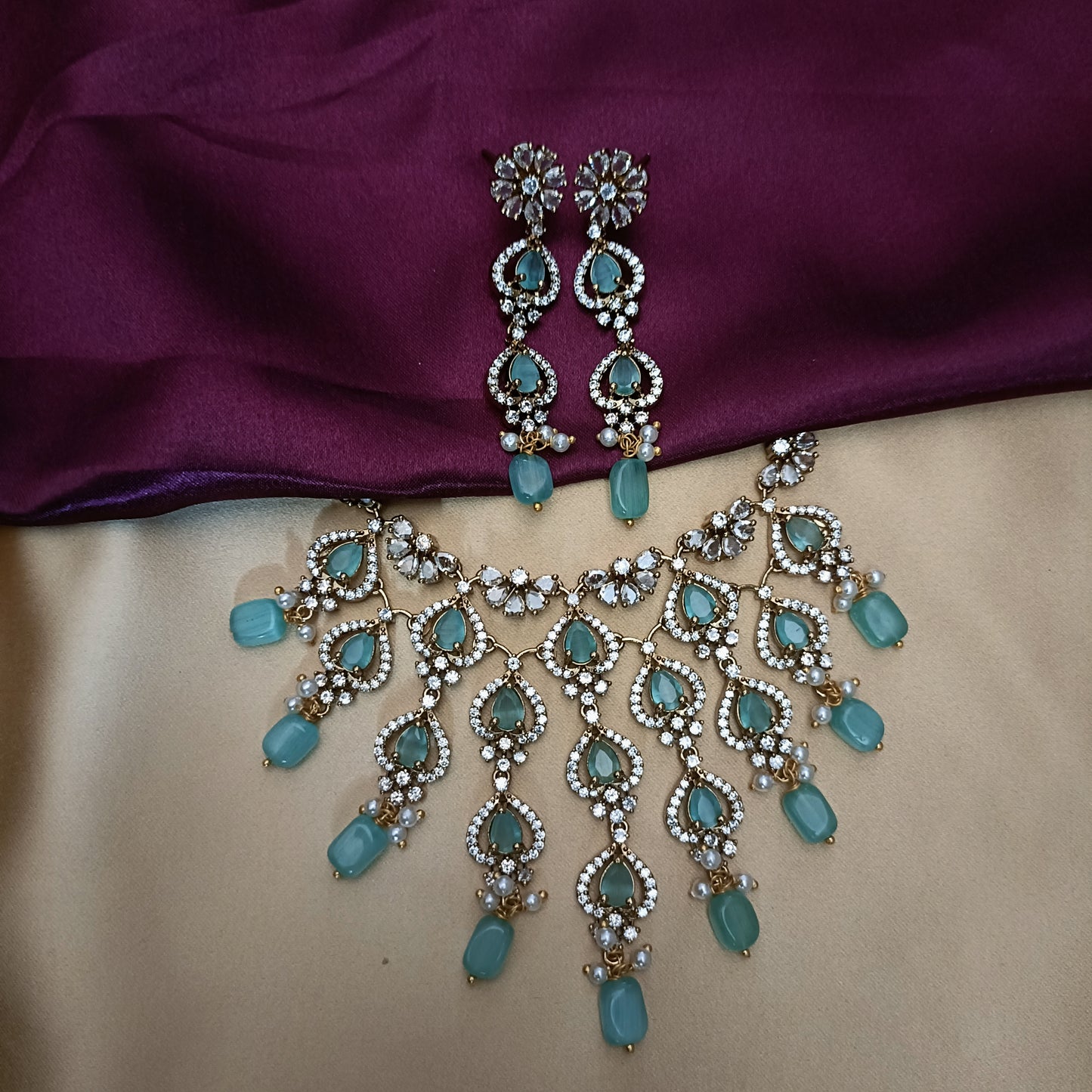 Elegant Mini Choker - Ambica Wedding Mall