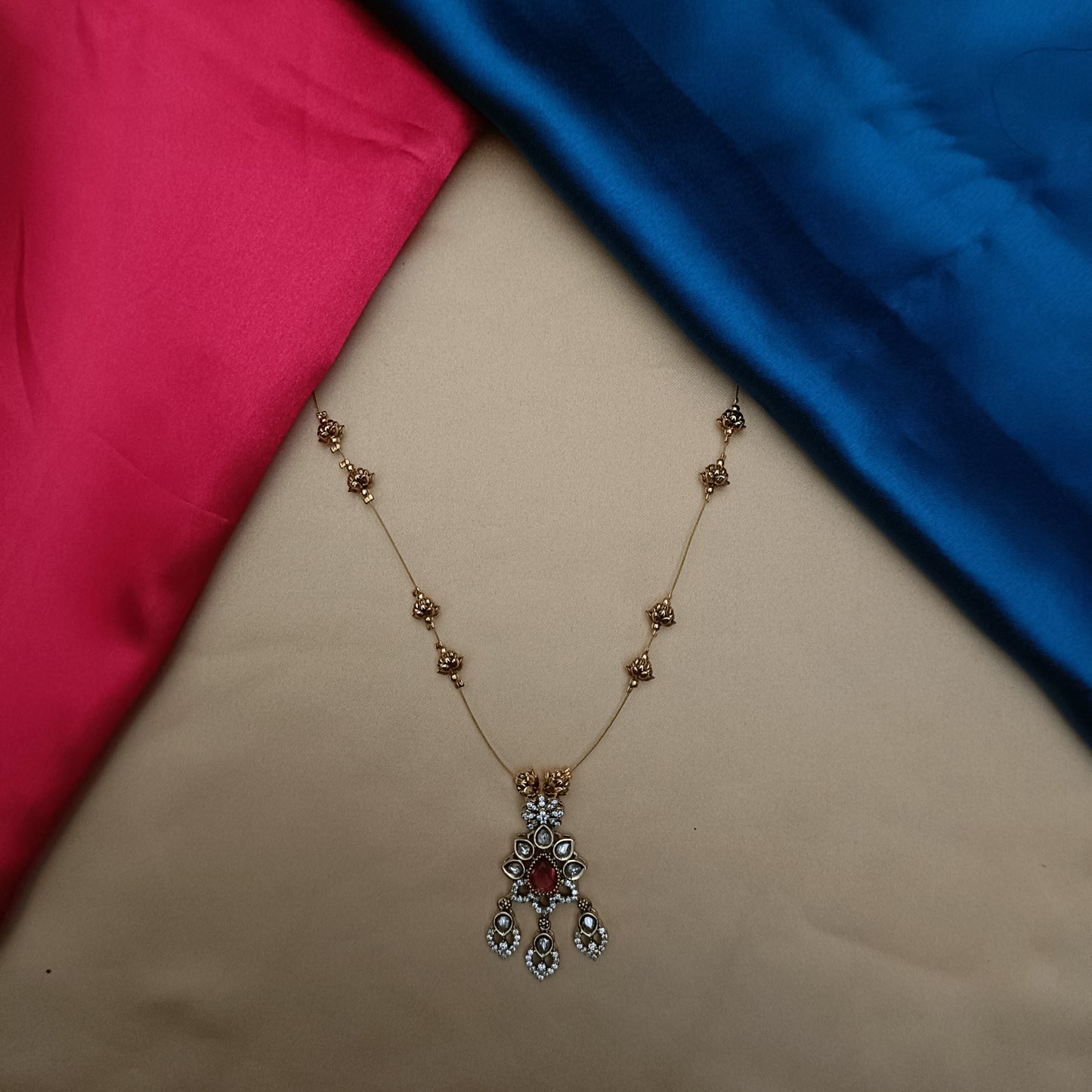 Beautiful Invisible Chain