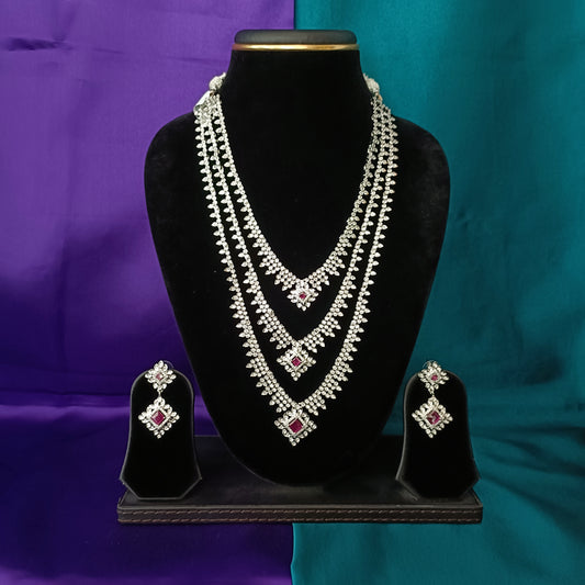 Elegant Silver Layered Necklace