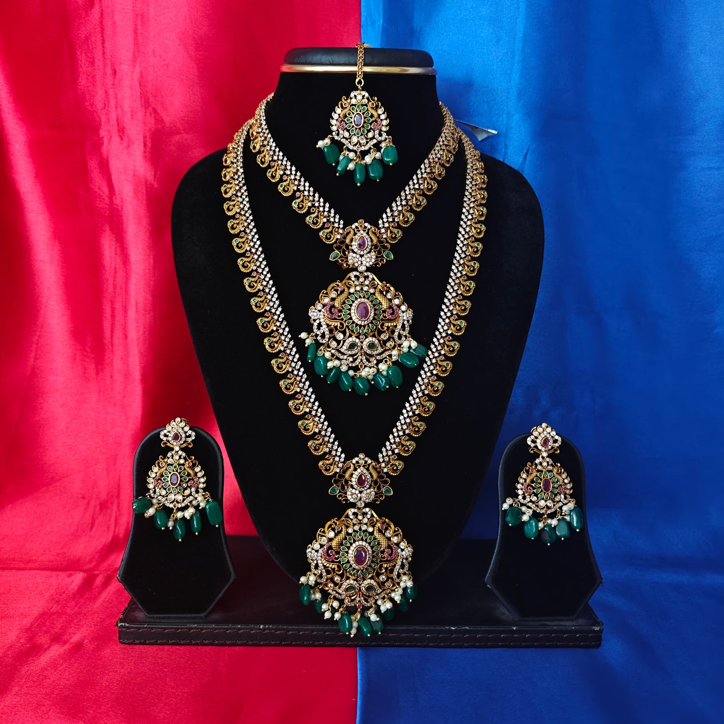 Beautiful Nakshi Combo Set In Green Beads