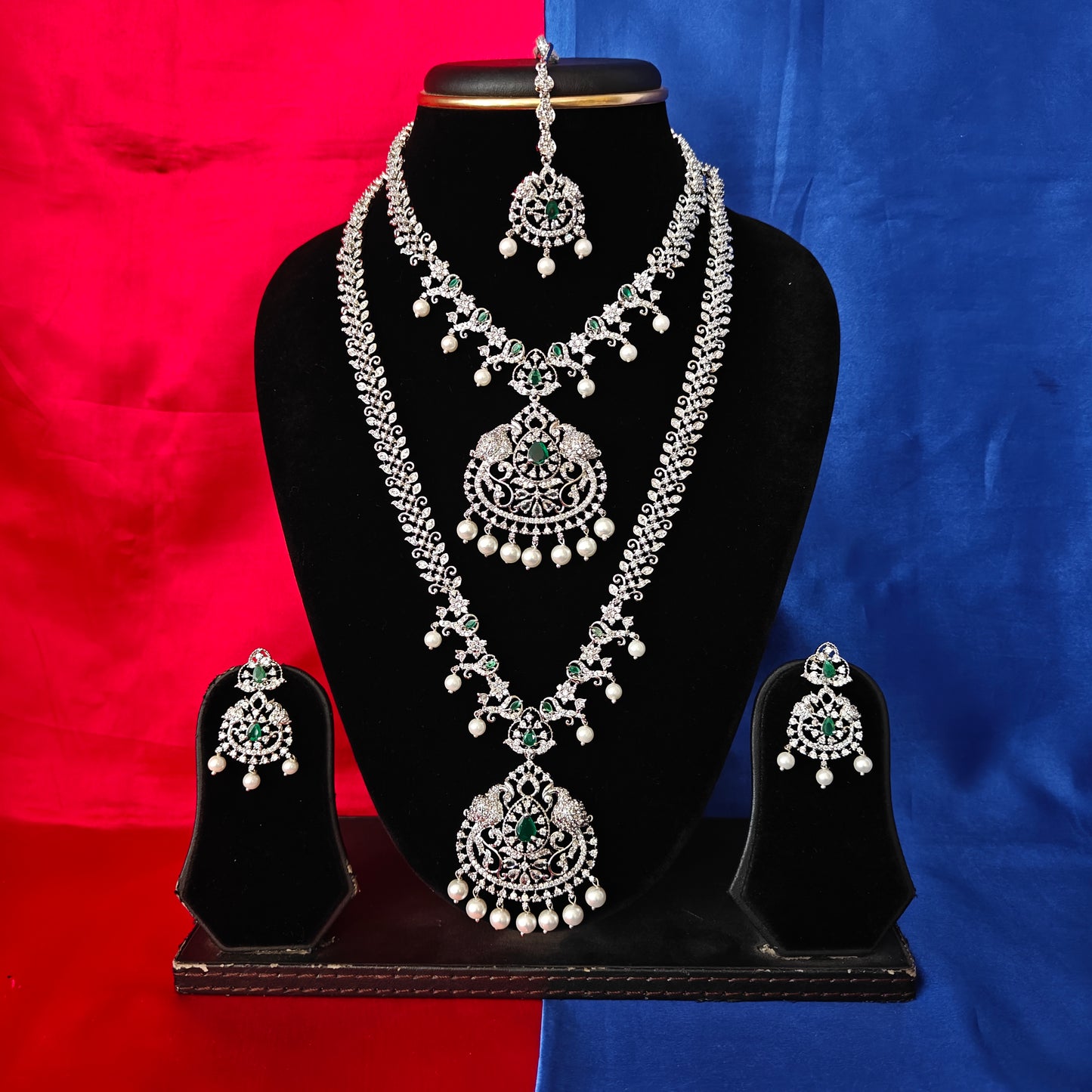 Beautiful Silver Combo Set In Green Stone