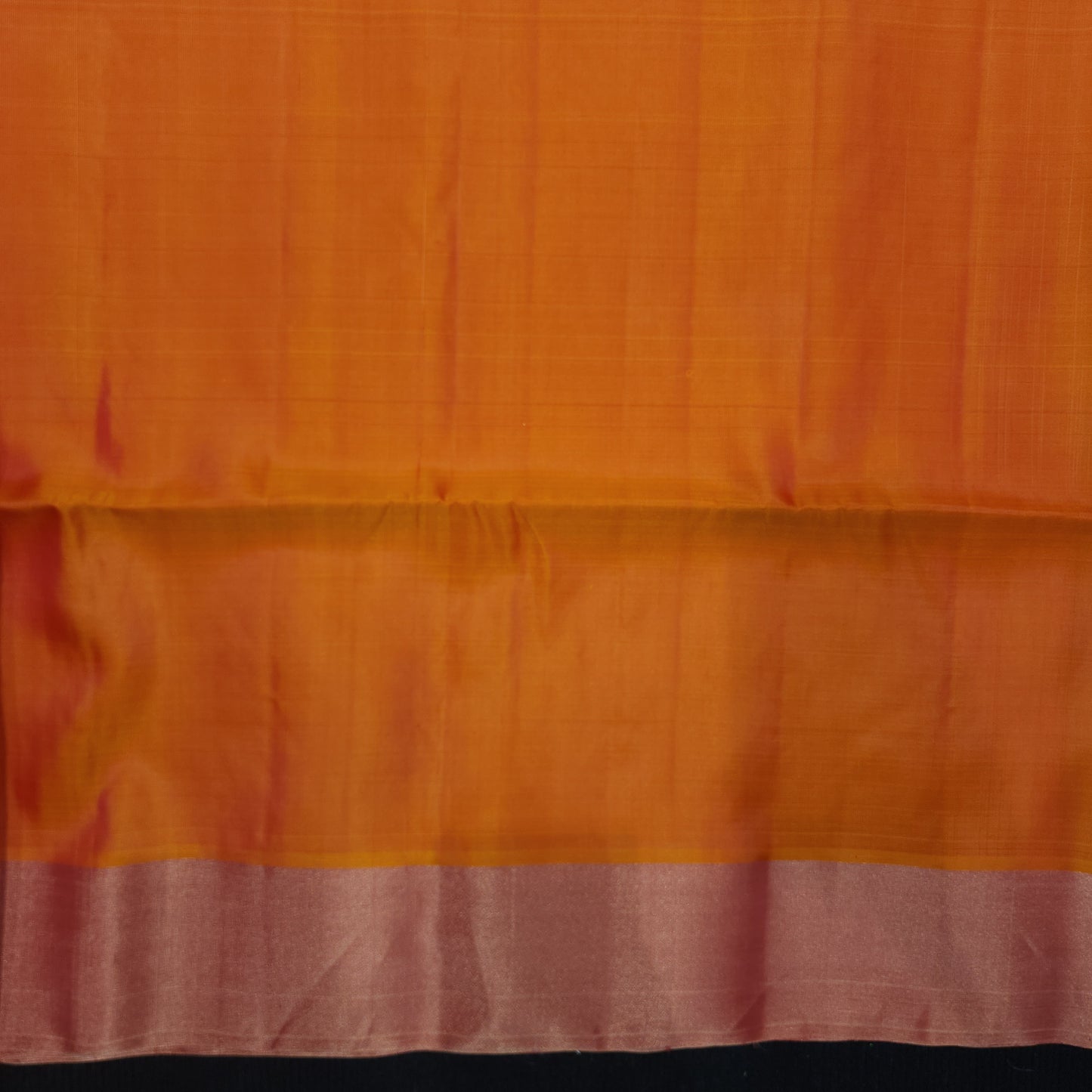Handloom Kanchi Pattu Butta Light Weight Saree