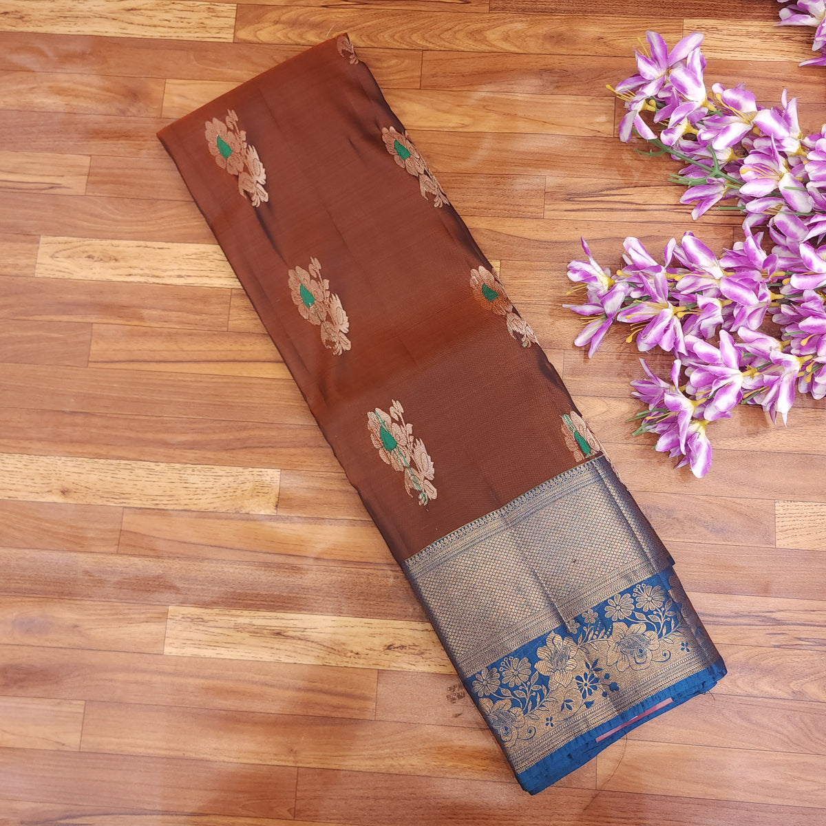 Semi Resham Kanchi Pattu Saree