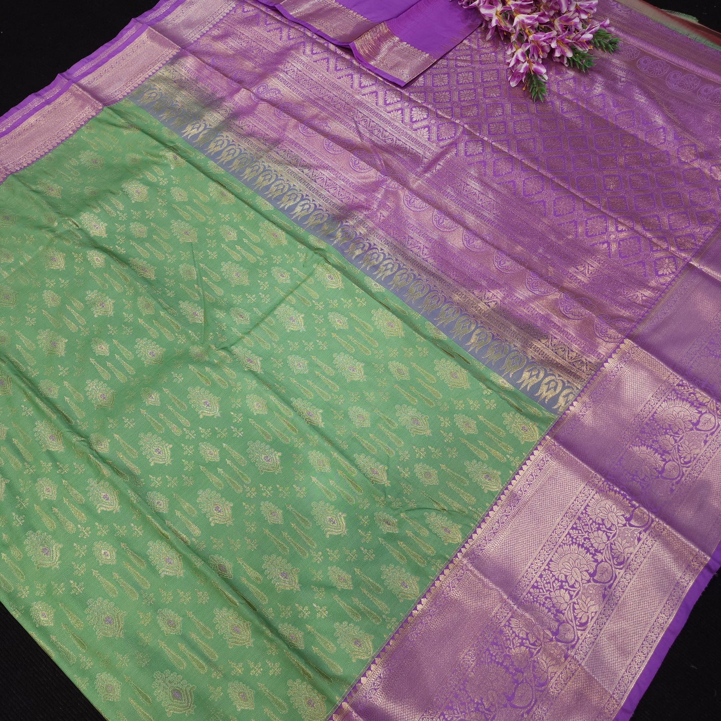 Resham Mix Kanchi Pattu Sarees