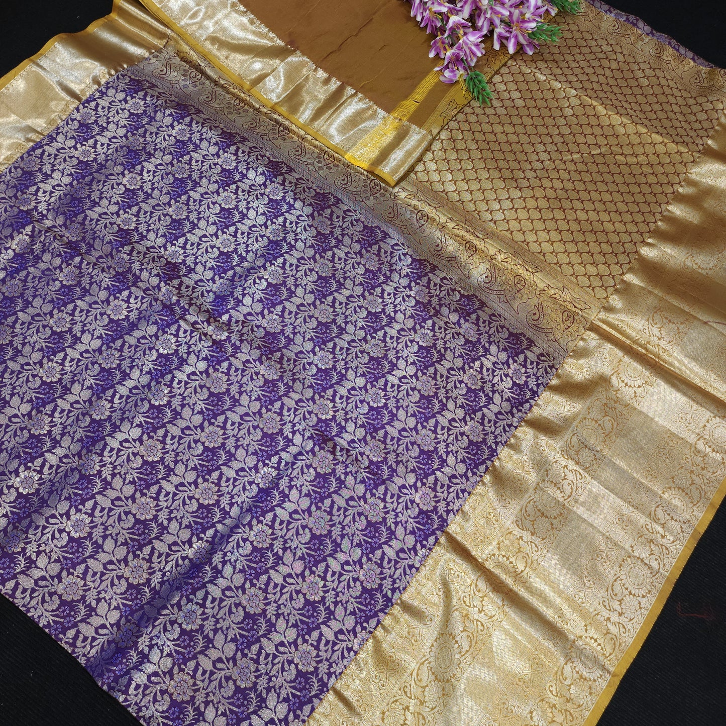 Semi Resham Kanchi Pattu Saree
