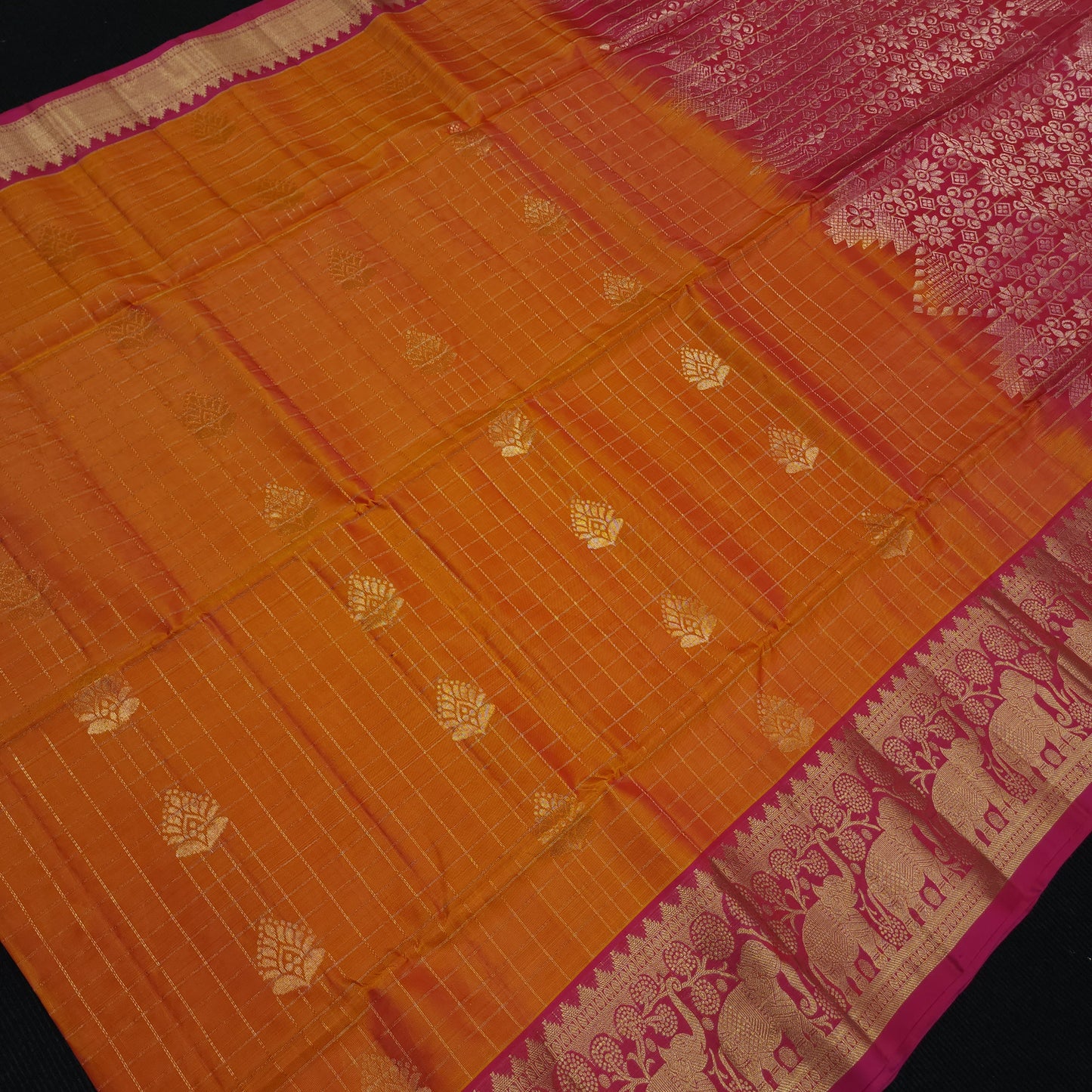 Kanchi Pattu Handloom Butta sarees ✨️