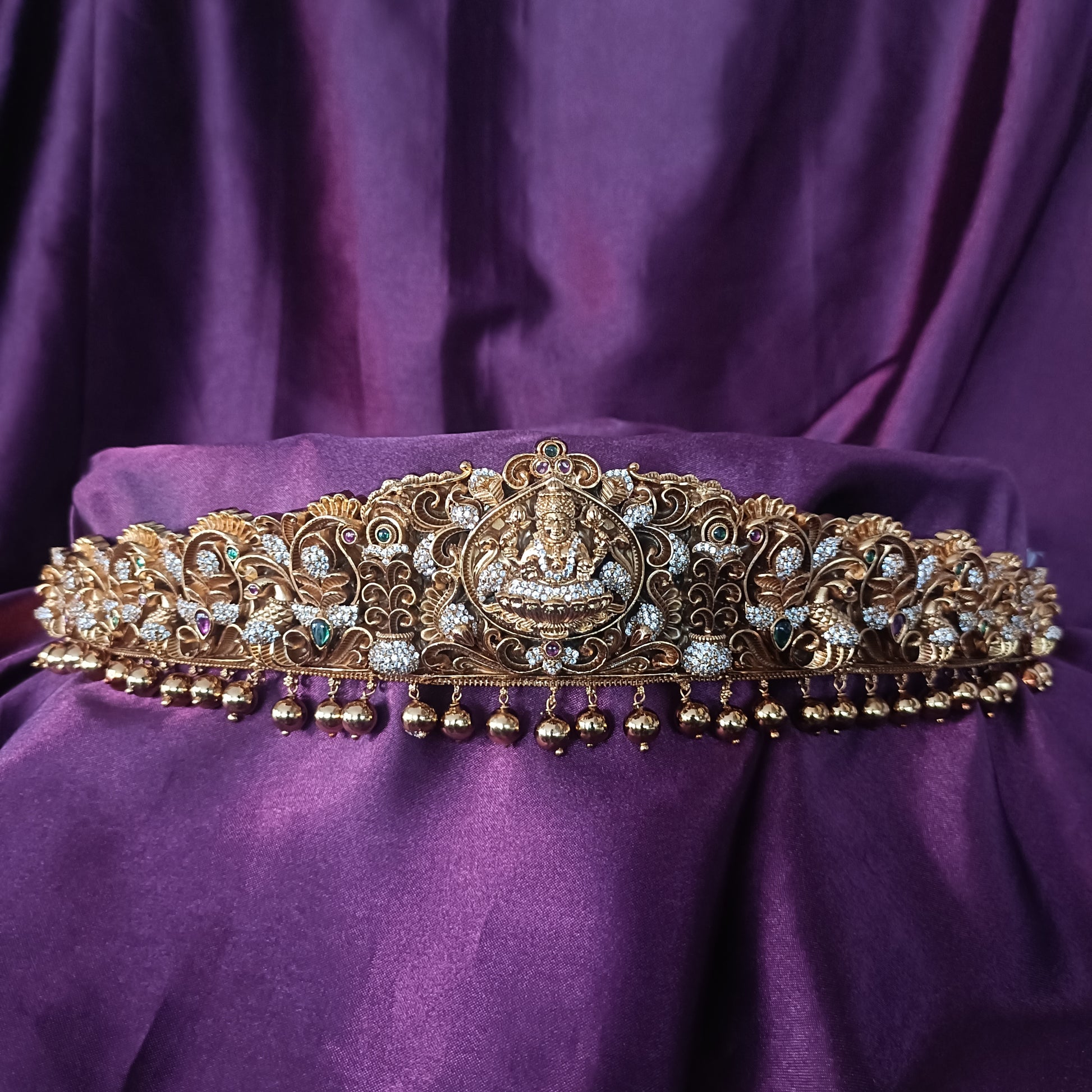 Beautiful Nakshi Vaddanam - Ambica Wedding Mall