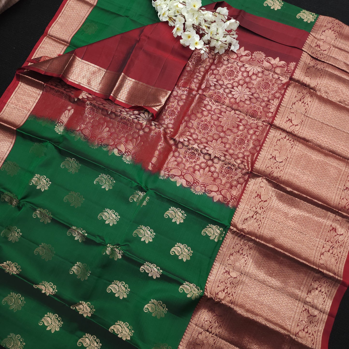Kanchi Pattu Handloom Butta Light Weight Saree