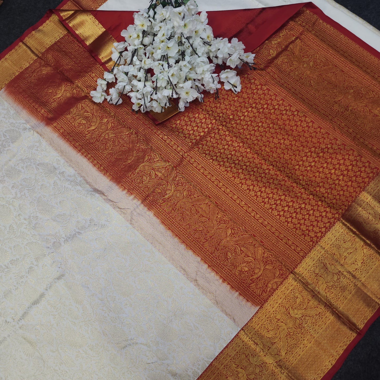 Pure Kanchi Pattu Resham Talambralu Saree