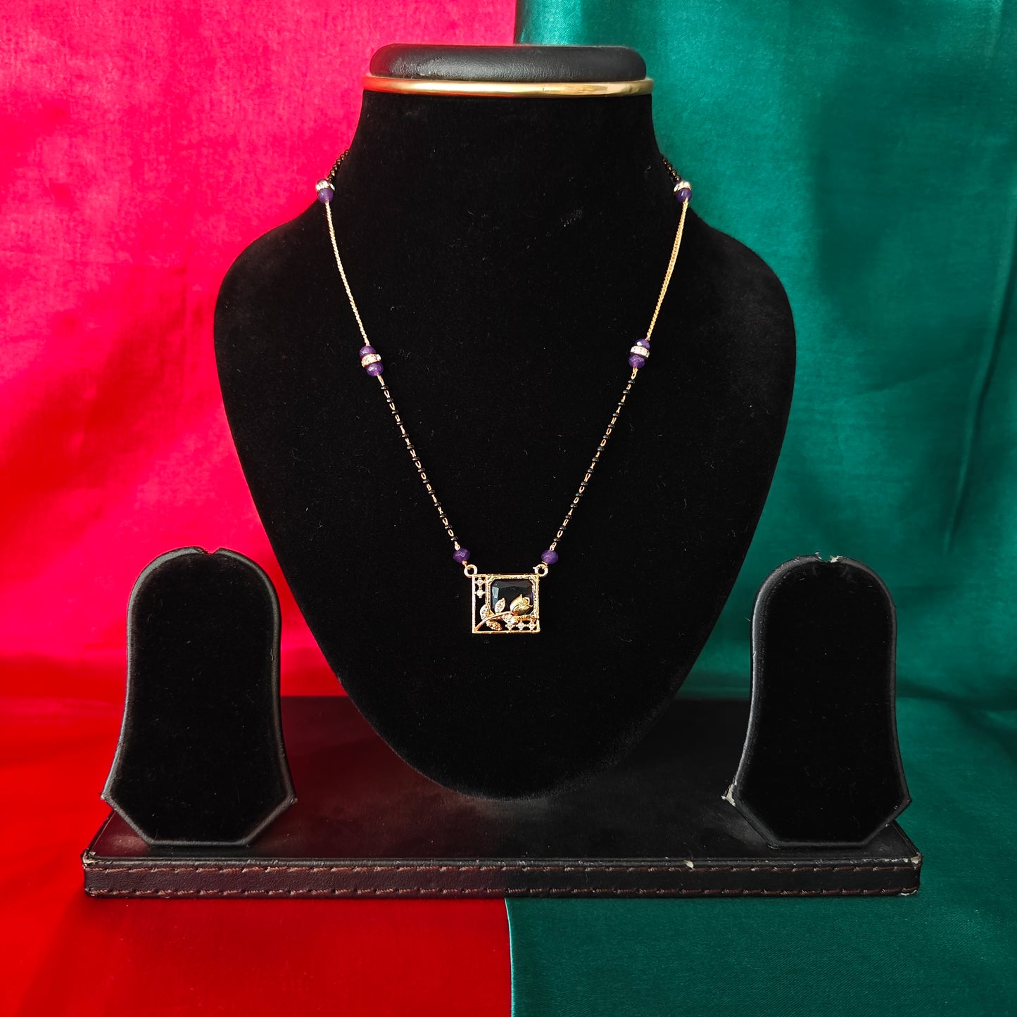 Beautiful Simple Black Beads Short In Purple Stone